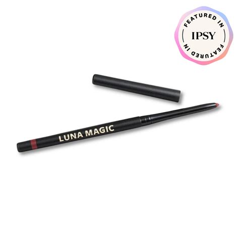 Lip Contouring 101: Master the Technique with Luna Magic Lip Liner in Amorcito